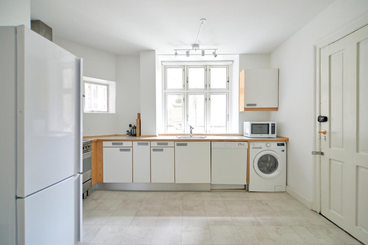 Xl Flat W 3 Bedrooms By Kings Garden In Cph City Copenaghen Esterno foto